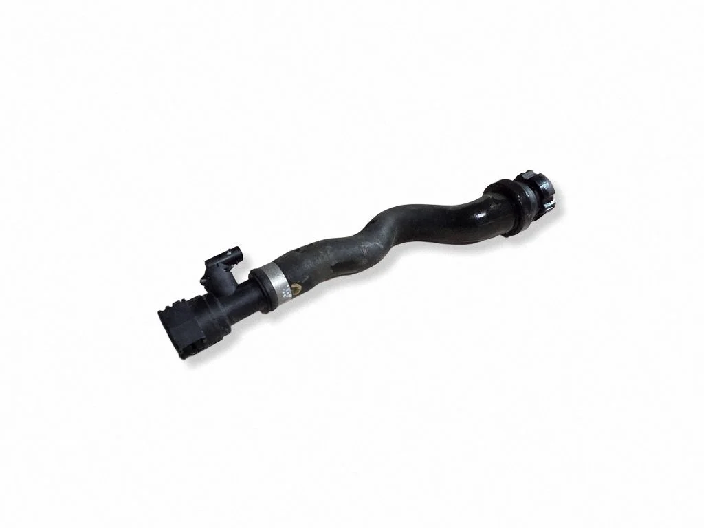 Engine coolant pipe/hose X632149