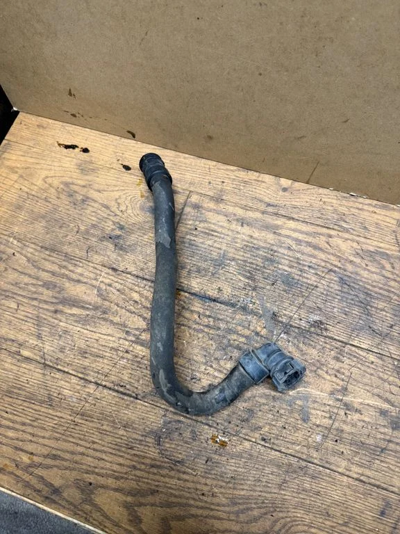 Engine coolant pipe/hose PA6625GF