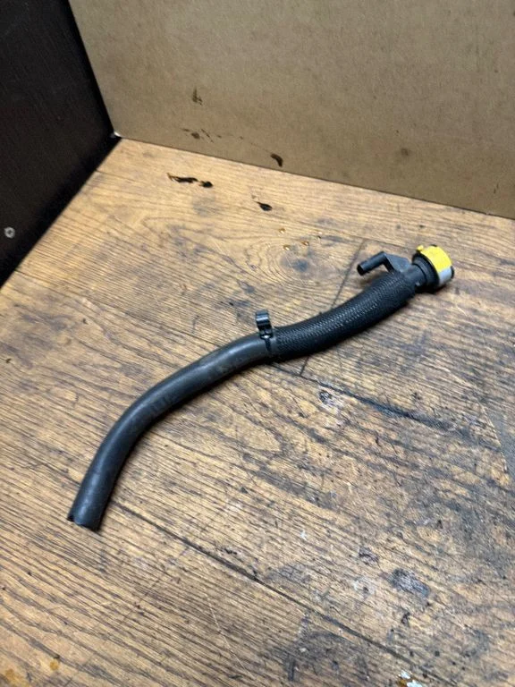 Engine coolant pipe/hose 9804264280