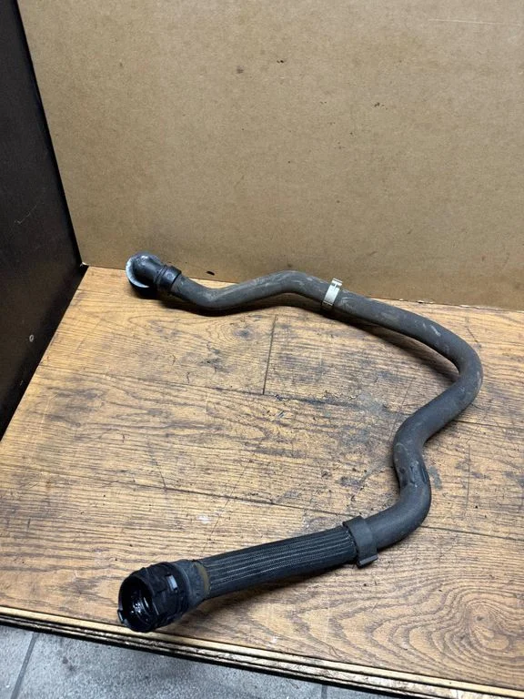 Engine coolant pipe/hose PA6625GF