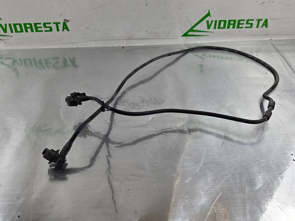 Motora dzesēšanas caurule (-es)/šļūtene (-es)