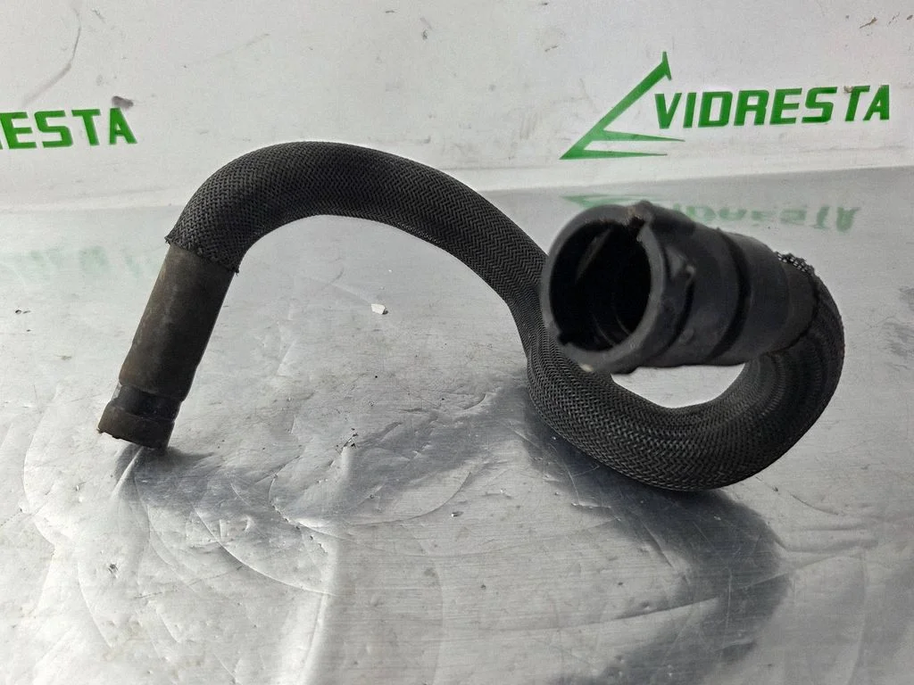 Motora dzesēšanas caurule (-es)/šļūtene (-es) 8G918B161CB