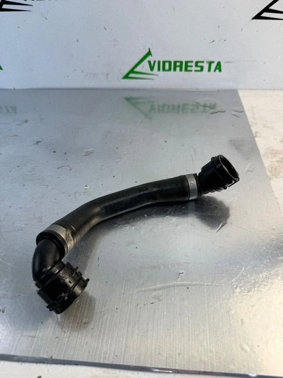 Mootori jahutusvedeliku toru / voolik A4475014700