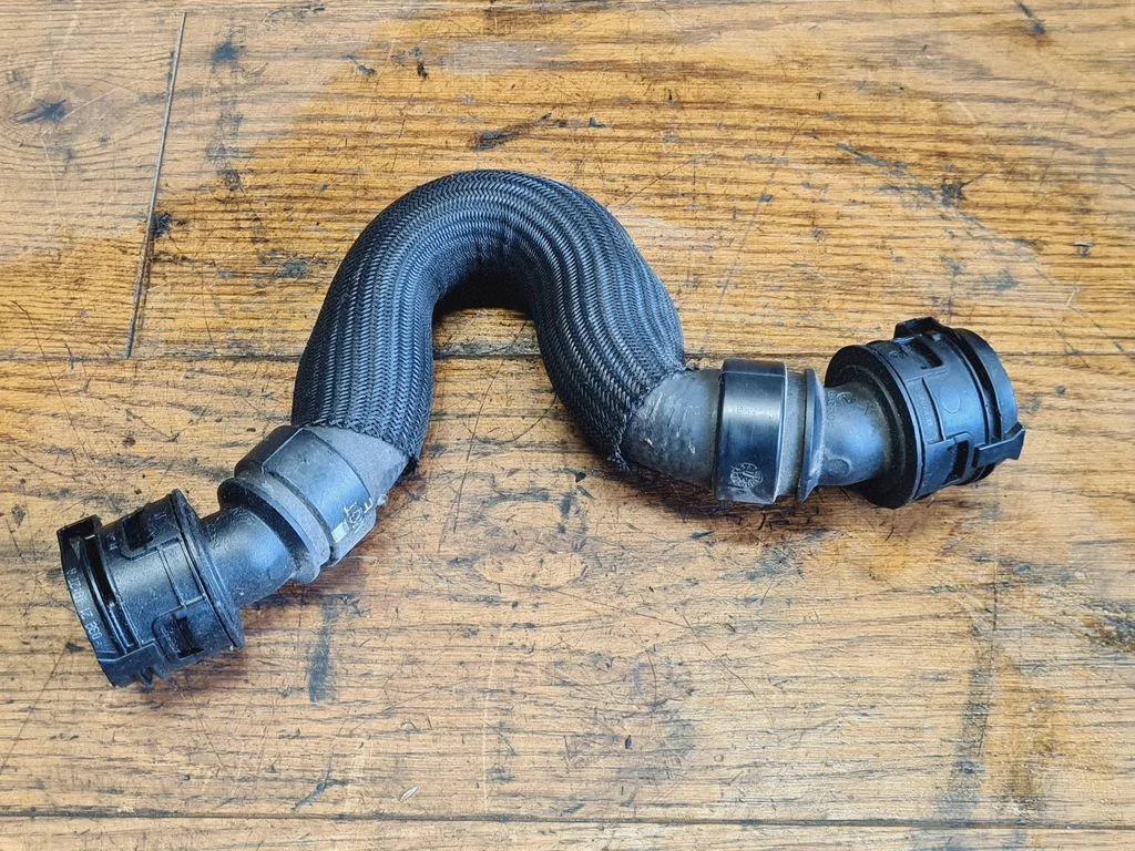 Engine coolant pipe/hose – Peugeot 208 II (2019-)