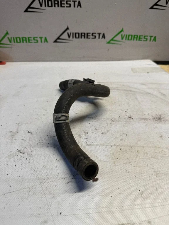 Mootori jahutusvedeliku toru / voolik