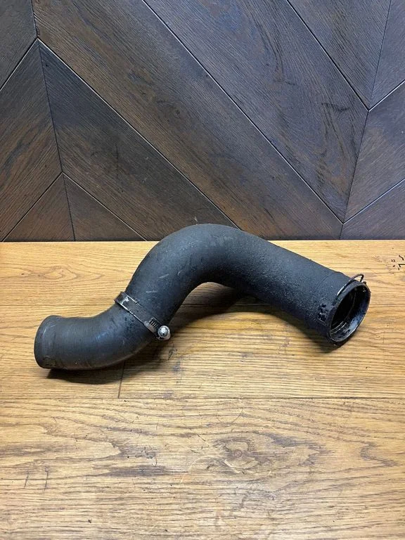 Engine coolant pipe/hose – Opel Vivaro (2014-2018)