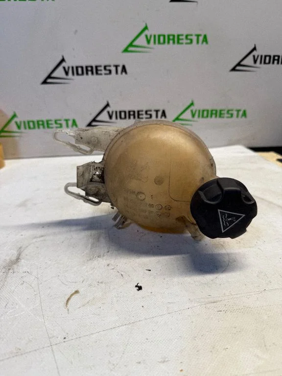 Coolant expansion tank/reservoir 9652621280