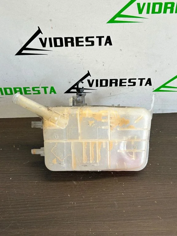 Coolant expansion tank/reservoir – Renault Scenic III - Grand scenic III (2009-2016)