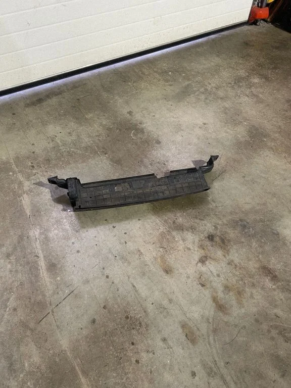 Intercooler air guide/duct channel 86950G7XXX