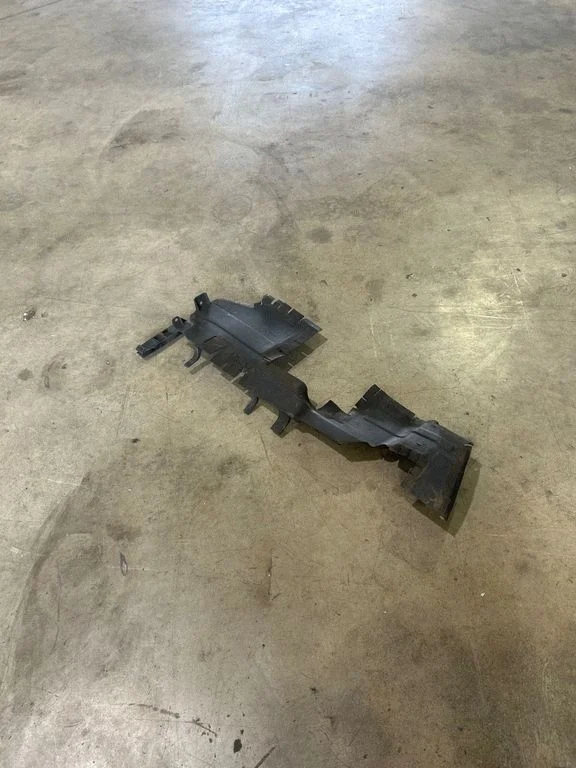 Intercooler air guide/duct channel SC61328