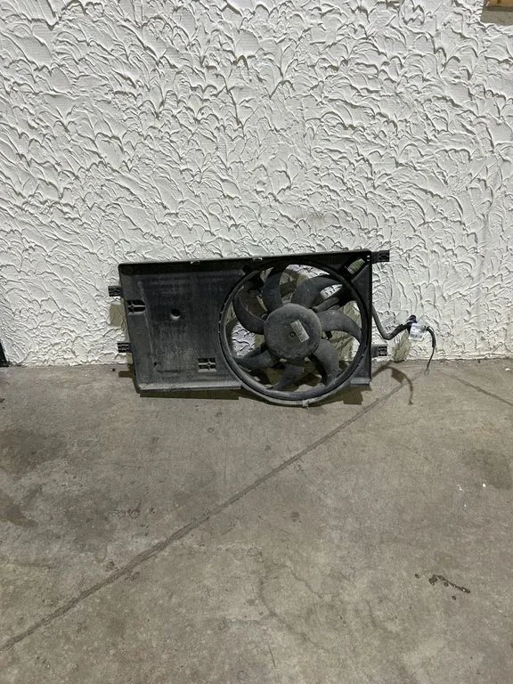 Electric radiator cooling fan 51780660