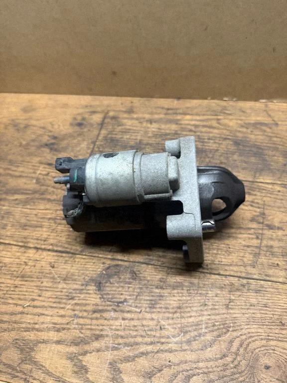Starter motor ESM18E8