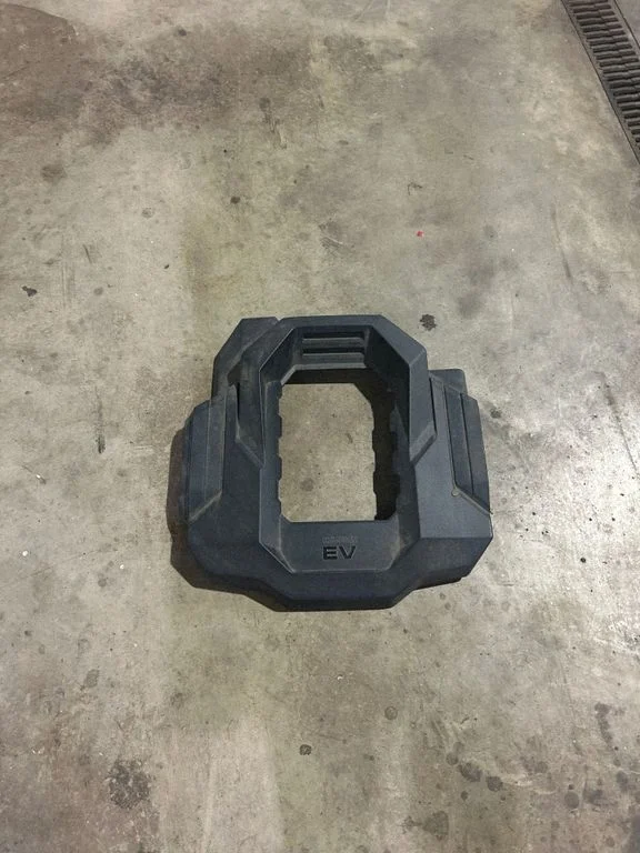 Engine cover (trim) 292000E050