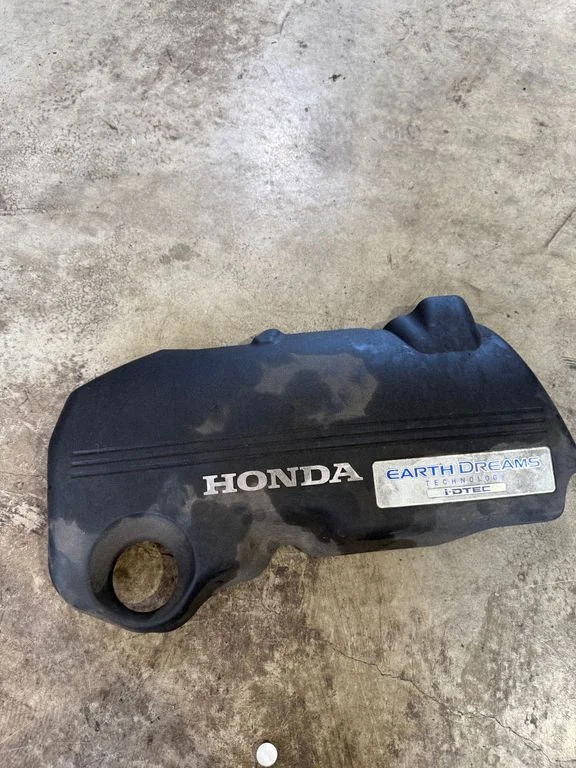 Mootori kate (kaunistus) – Honda CR-V (2013-2016)
