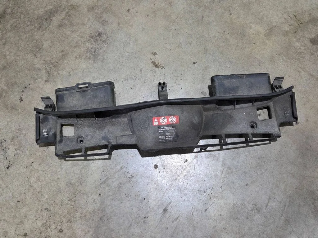 Air intake duct part A2125000555