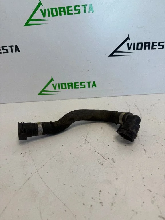 Jahutustoru(d)/-voolik(ud)