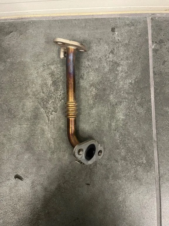 Coolant pipe/hose 147251411R