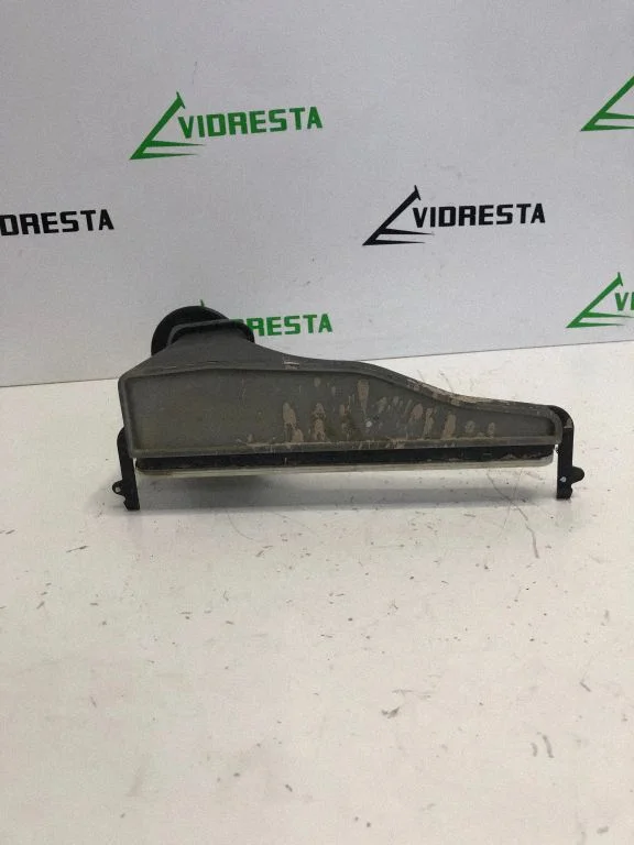 Air intake duct part