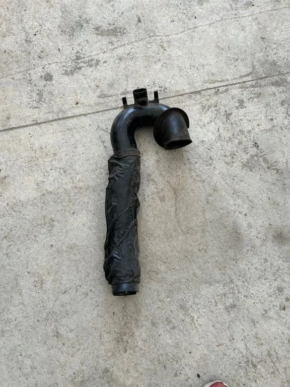 Air intake duct part 20792675