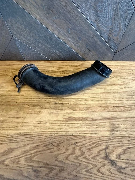 Air intake duct part 28139C8300