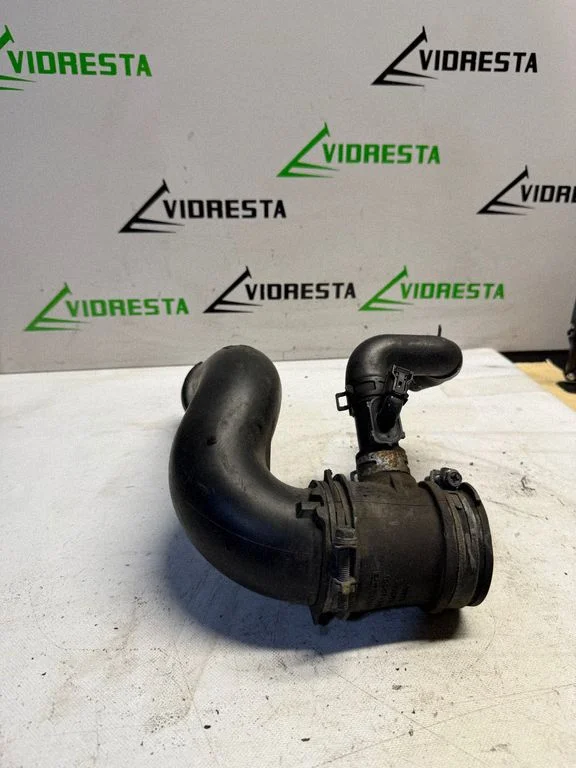 Air intake hose/pipe SH0113225