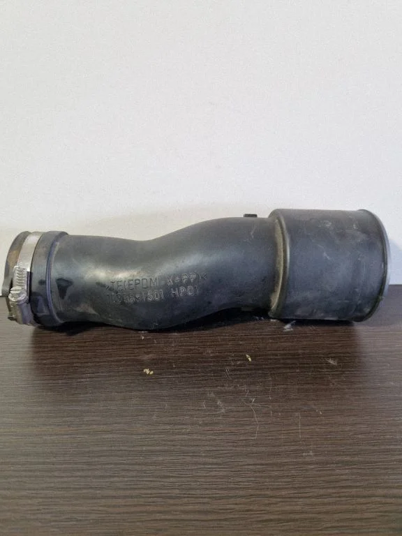 Air intake duct part 1039897S01