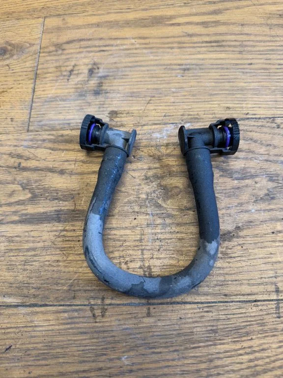 Air intake hose/pipe