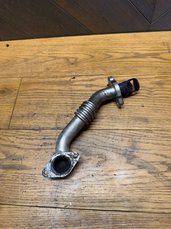 Air intake hose/pipe JN1Q9EA70AA