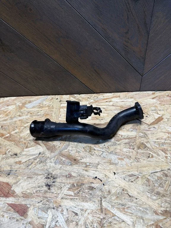 Air intake hose/pipe