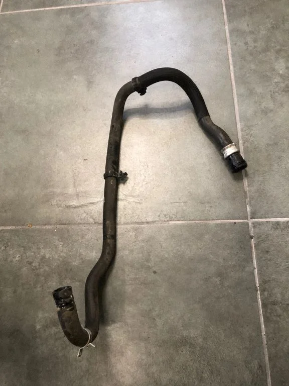Air intake hose/pipe