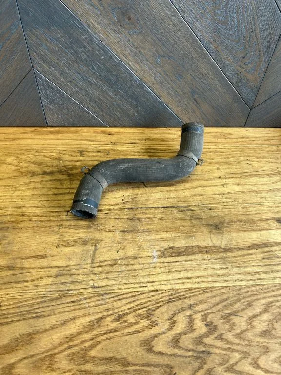 Air intake hose/pipe