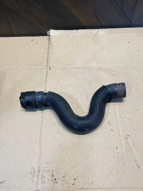 Air intake hose/pipe