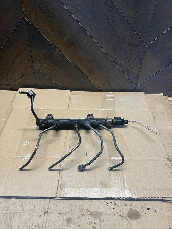 Fuel main line pipe 9804776780