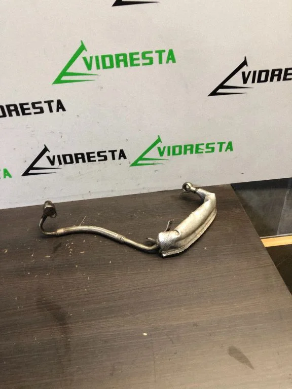 Fuel line pipe 06J127501L