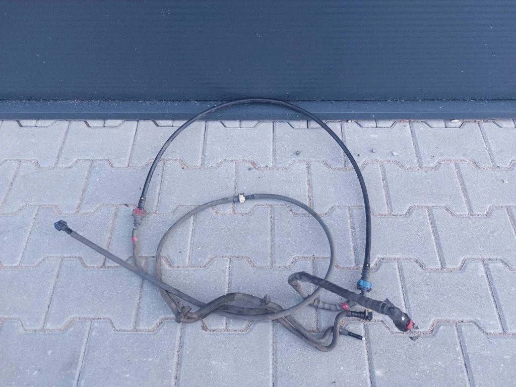 Fuel line pipe 31355942