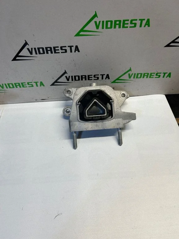 Engine mount bracket 9826533080