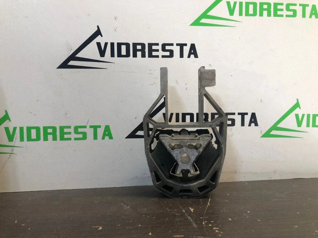 Mootoripadi AV616P082AC