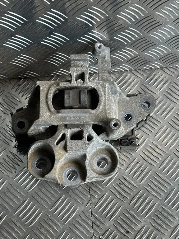 Poduszka silnika 326F31D