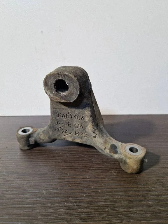 Mootori kinnituskronstein 314R7464