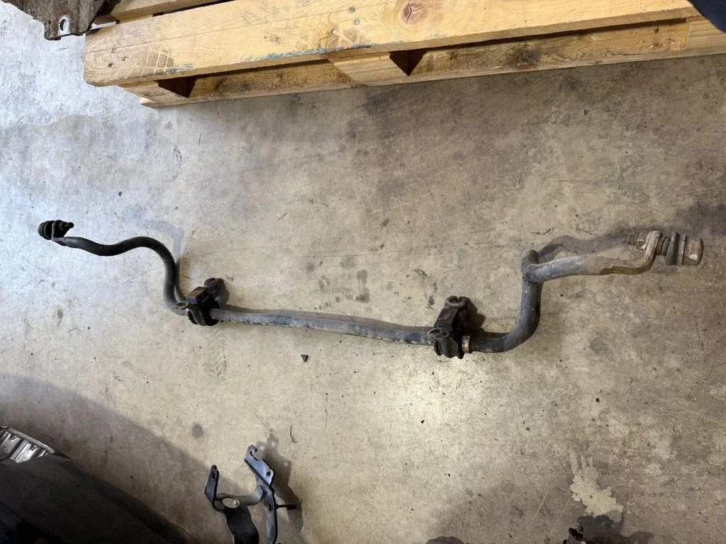 Stabilizator przedni