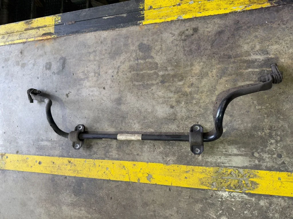 Front anti-roll bar/sway bar JM0026343