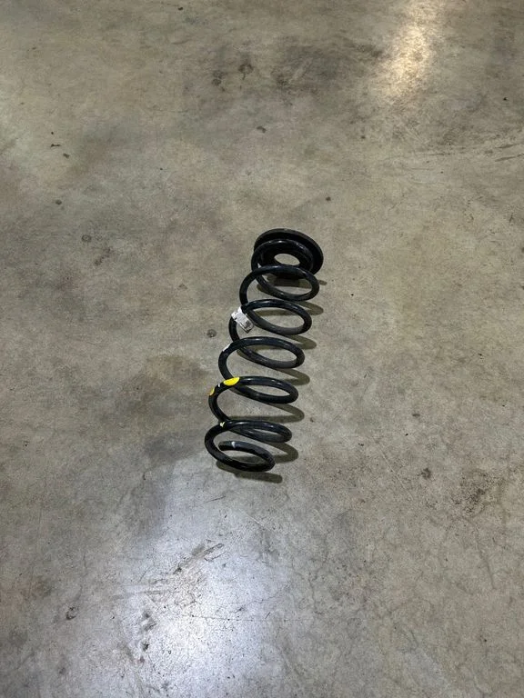 Rear coil spring 55335Q0BA0