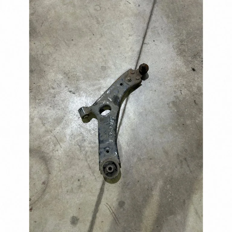 Front lower control arm/wishbone
