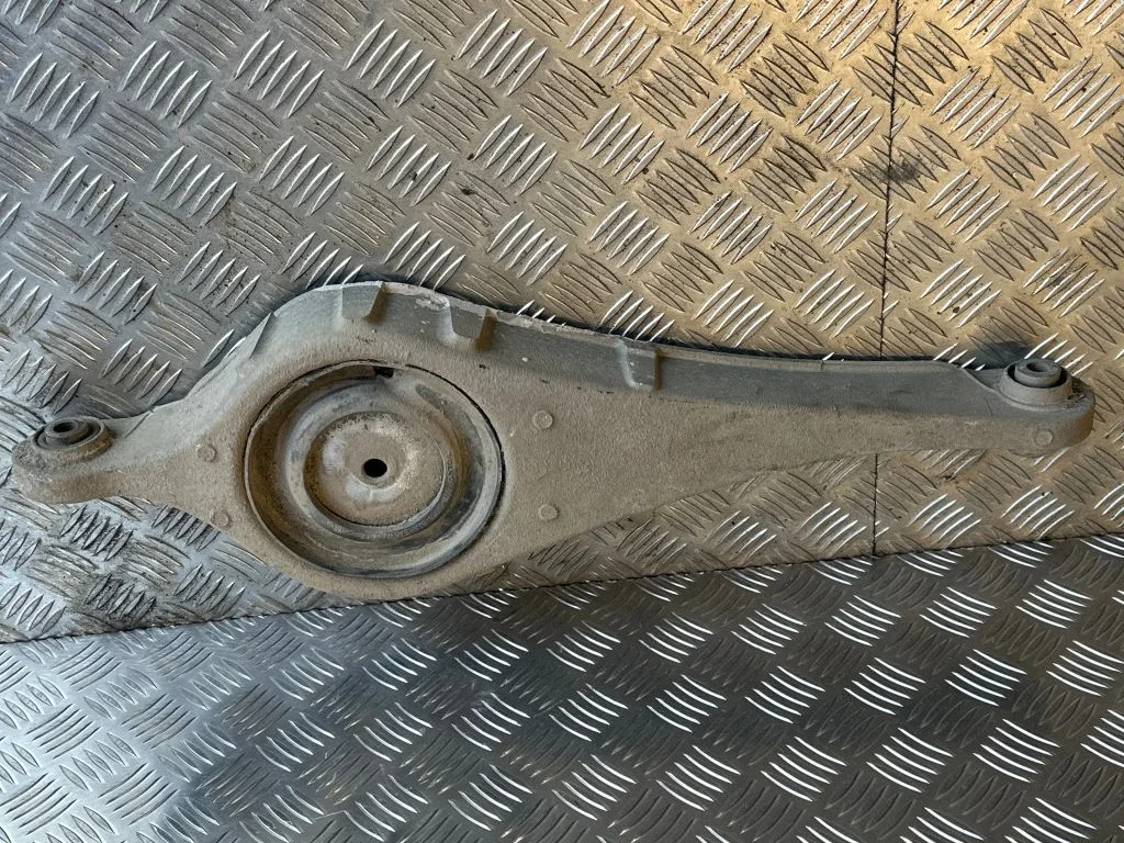 Rear upper control arm/wishbone 31317603