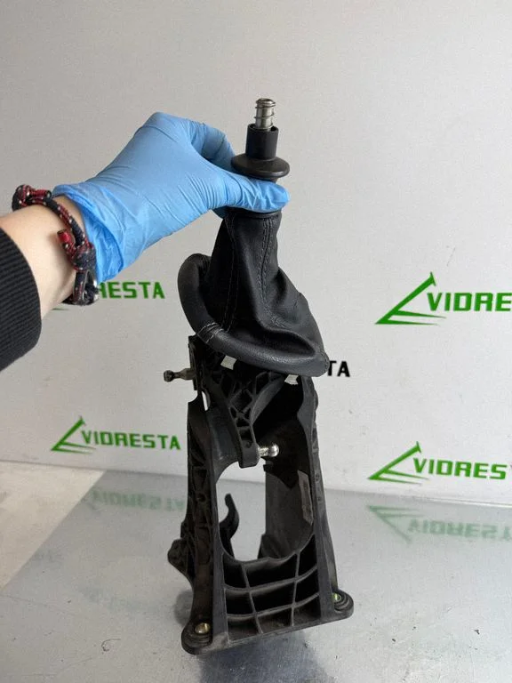 Gear selector mechanism – Mercedes-Benz Vito Viano W447 (2014-)