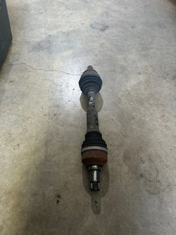Front driveshaft 31367535