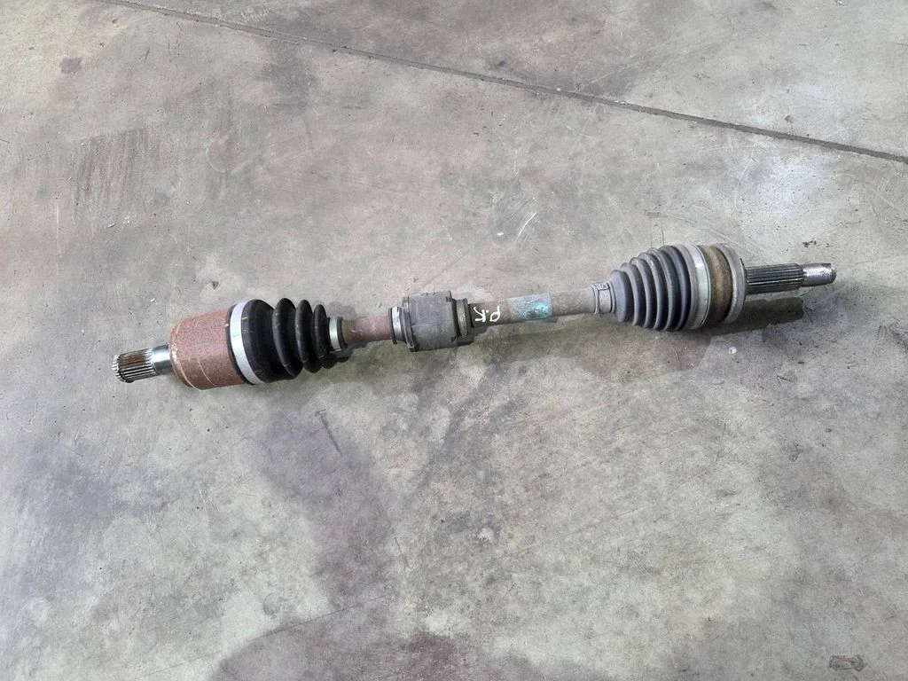 Front driveshaft 49500Q0400