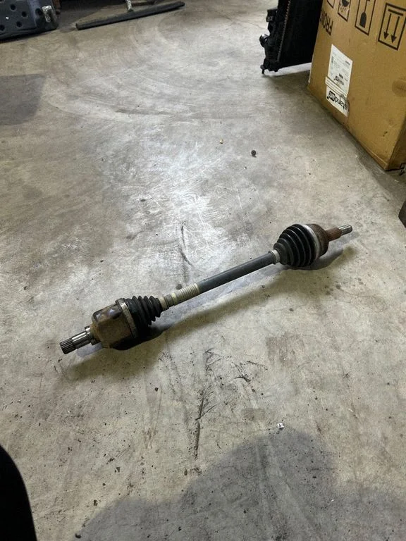 Front driveshaft 9677915180