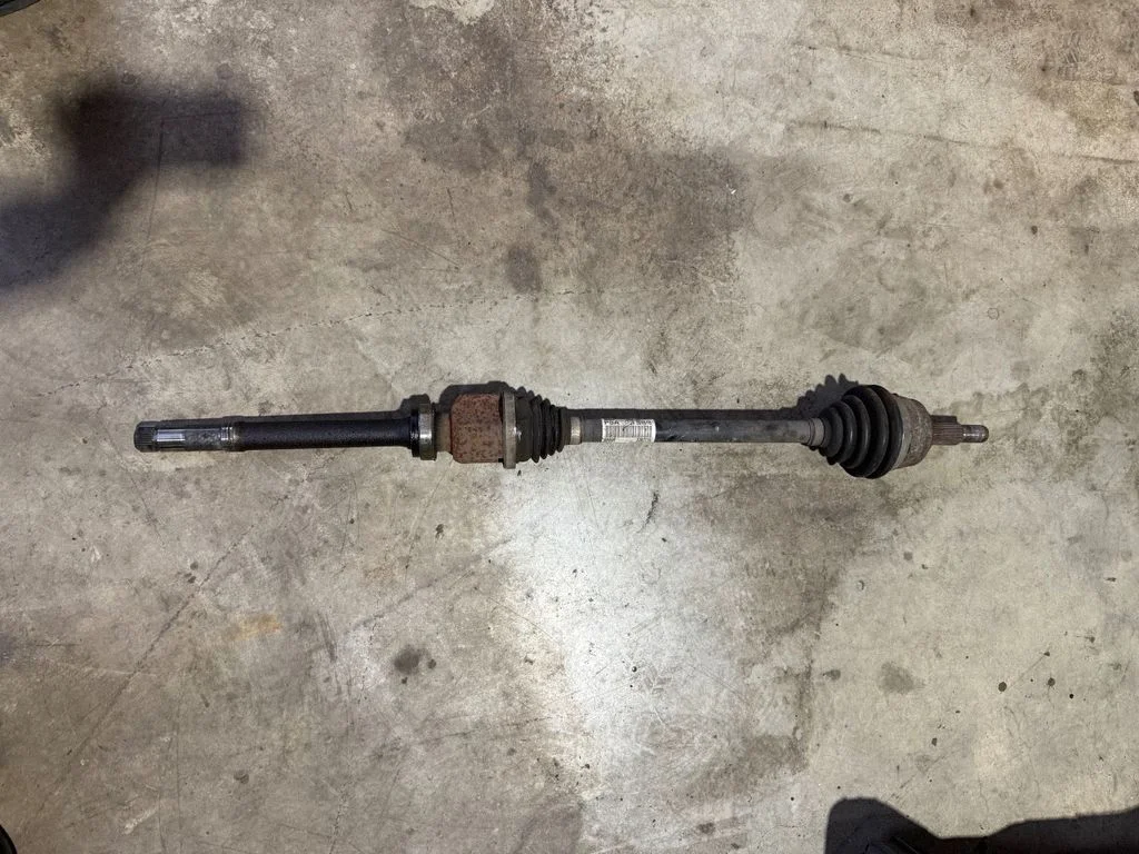 Front driveshaft 9809527980