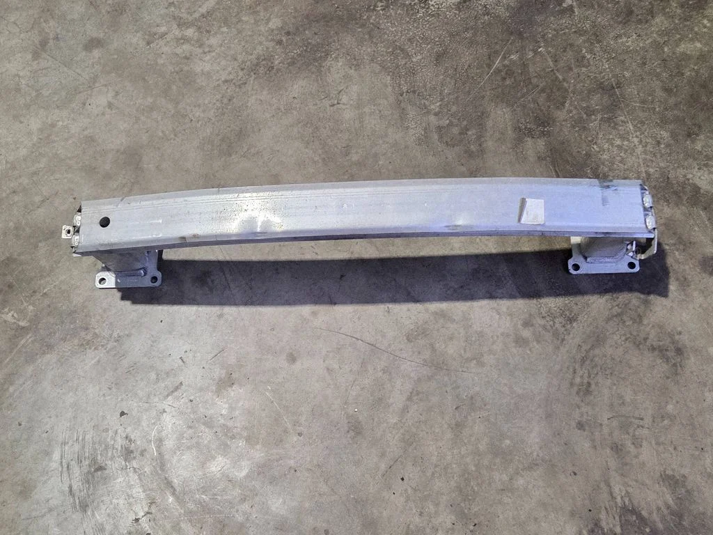 Front bumper cross member 9810976080